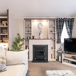 Hidden Jewel Lodge With Hot Tub